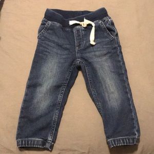 Gap baby/toddler jeans size 18-24 months